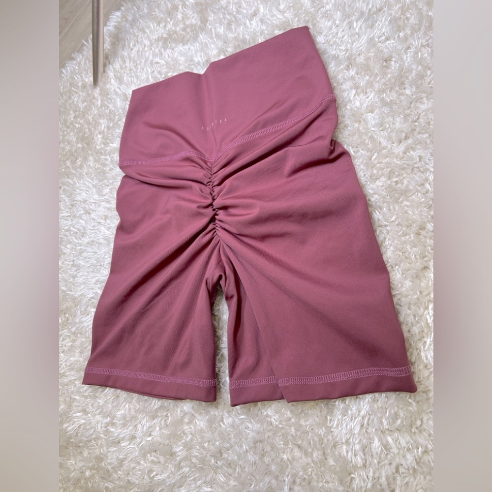 AGENT84 || Pink Ruched Gym Shorts - Picture 2 of 3